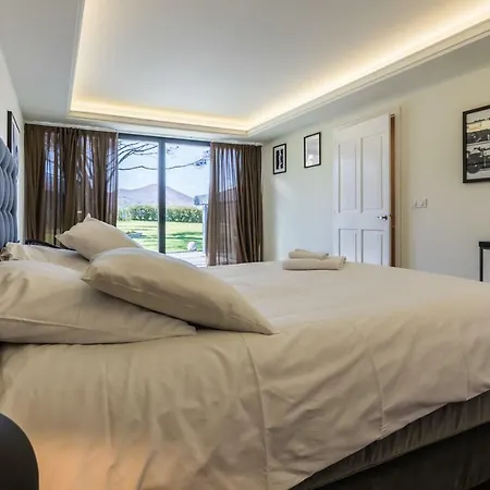 Beautiful Basque With Pool & Mountain Views In *