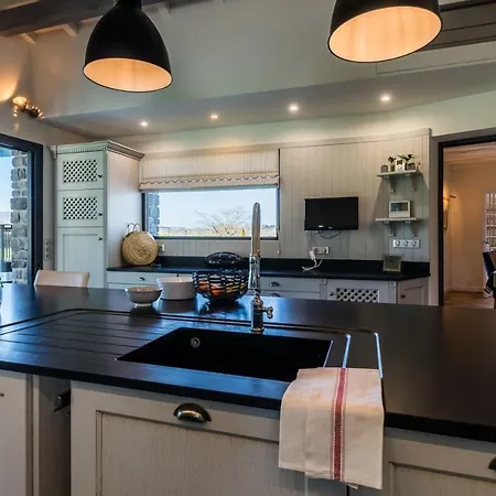 Beautiful Basque With Pool & Mountain Views In *