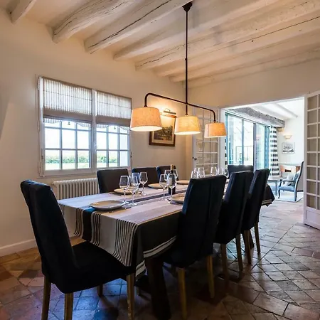Beautiful Basque With Pool & Mountain Views In
