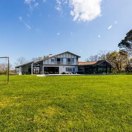 Beautiful Basque With Pool & Mountain Views In *