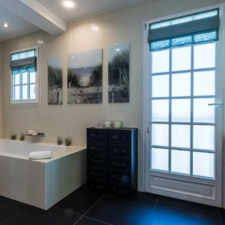 Вилла Beautiful Basque With Pool & Mountain Views In *